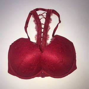 Victoria’s Secret lace red bra 32DDD